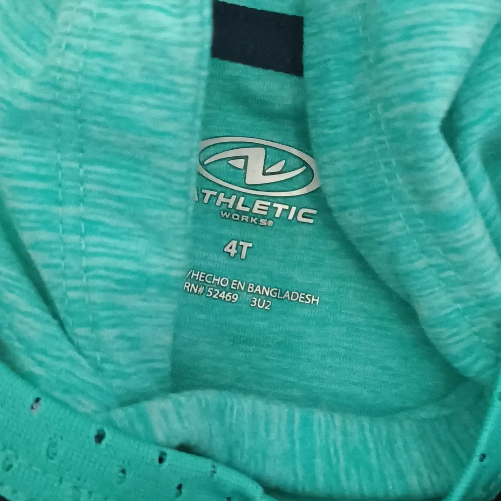 Athletic Works 3 Piece Set Size 4t - Picture 2 of 4